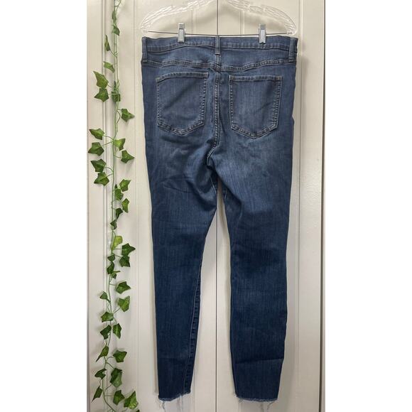 Womans Gap High Rise Legging Jeans Size 14/32 - Picture 2 of 7